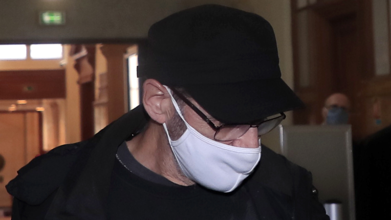 14 horas - Francia decide entregar a Josu Ternera