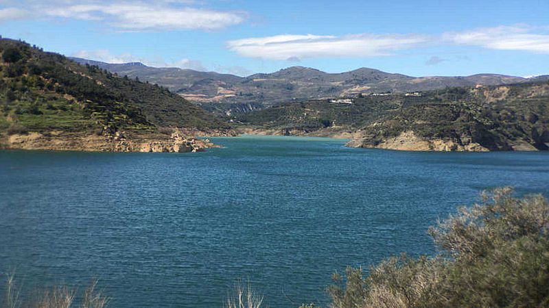 Boletines RNE - Los últimos doce meses, entre los más lluviosos en diez años - Escuchar ahora