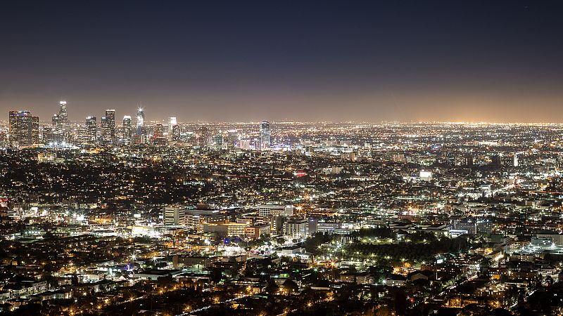 Mas cerca - Combatir la contaminacion lumínica - Escuchar ahora