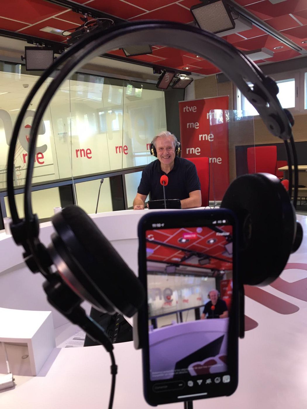 Las mañanas de Rne con Pepa Fernández - Verba volant - Escuchar ahora