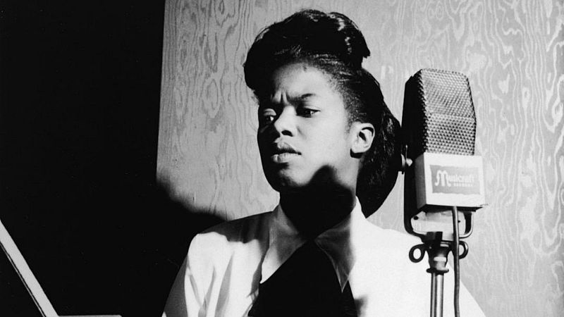 Cinco Pistas - Lunes núm. 2: Septiembre - Escuchar ahora