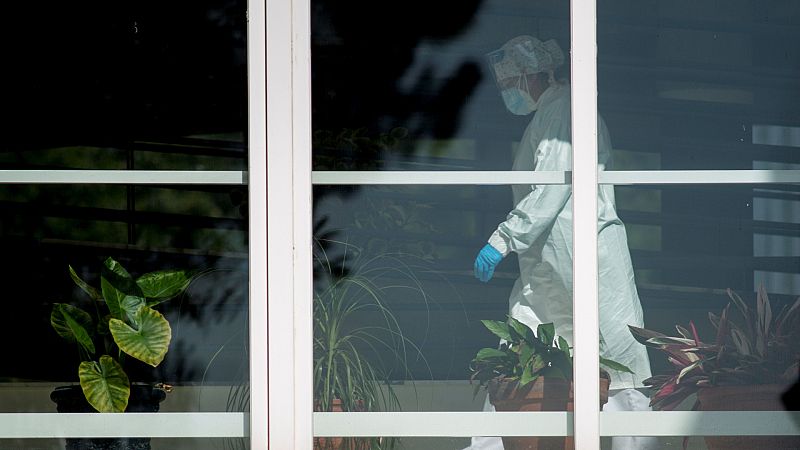 14 horas - La Fiscalía no ve delito en la actuación de la residencias madrileñas durante la pandemia