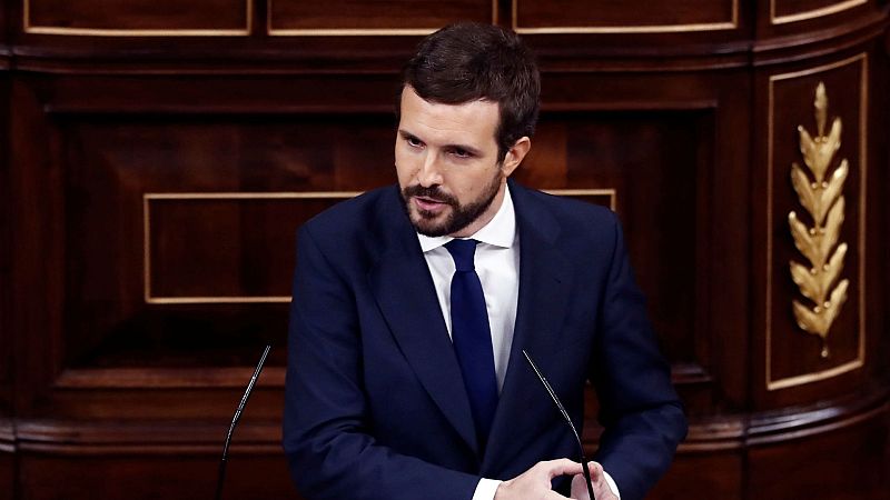 14 horas - Casado escenifica su ruptura con Vox: "No somos como ustedes" - Escuchar ahora