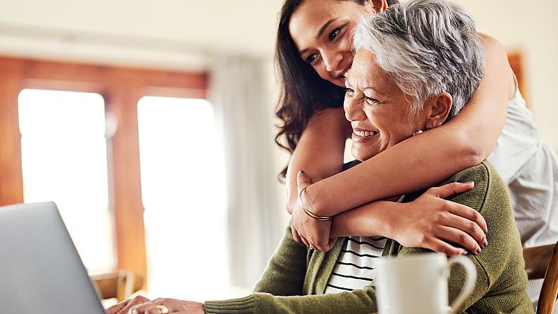 Más cerca - El borrador del Pacto de Toledo para garantizar pensiones - Escuchar ahora
