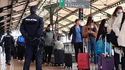 24 horas - Cancelaciones y poco movimiento en las estaciones a �ltima hora - Escuchar ahora