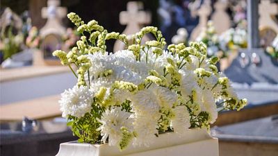 20 horas informativos Fin de semana - Tomelloso rechaza ser el Wuhan espa�ol, aunque los vecinos no se han olvidado de los 300 muertos - Escuchar ahora