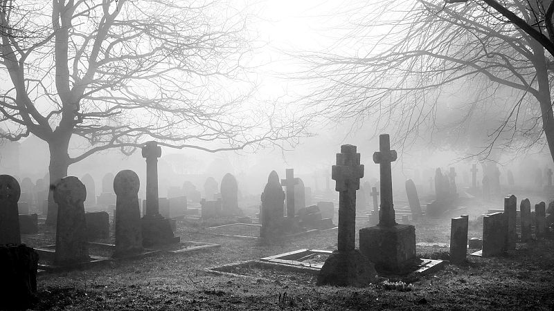 De tumbas y panteones: Necroturismo