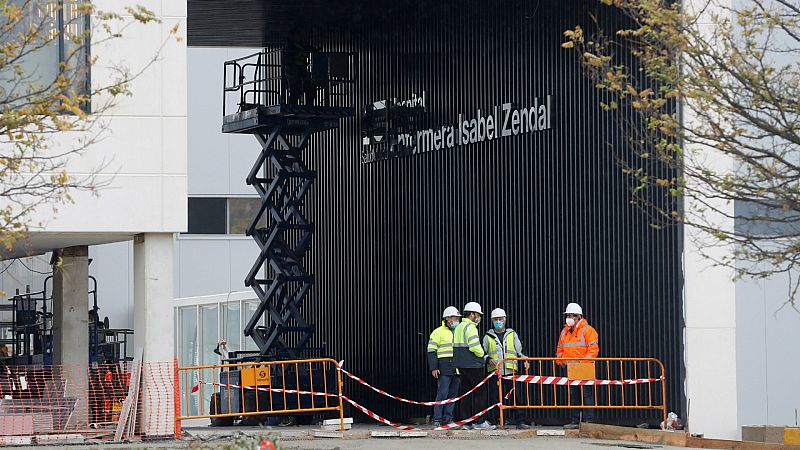 14 horas - El hospital de pandemias de Madrid abrirá con 100 médicos y 244 enfermeras que seguirán adscritos a su actual centro