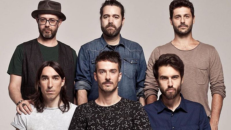 Tarde lo que tarde - Canciones que recuerdan a seres queridos - Escuchar ahora