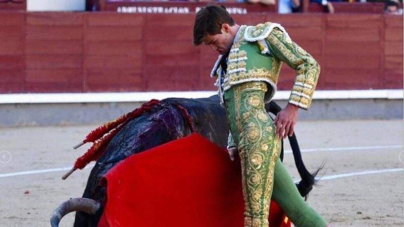 Clarin - Novilladas de Herrera del Duque - 15/11/20 - Escuchar ahora