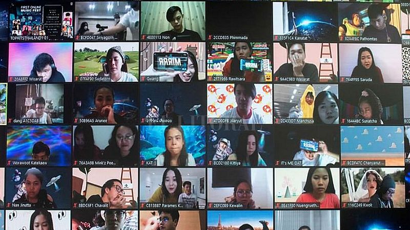 Boletines RNE - Internet ganó un millón de usuarios en tres meses - Escuchar ahora