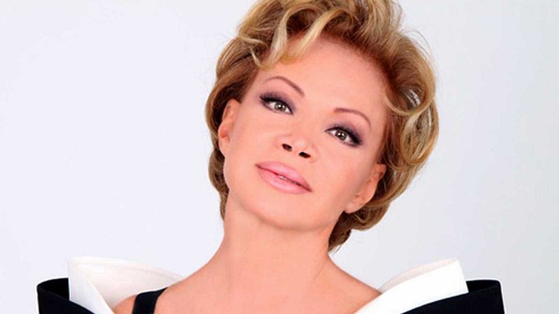 Tarde lo que tarde - La fiesta no ha terminado para Paloma San Basilio - Escuchar ahora