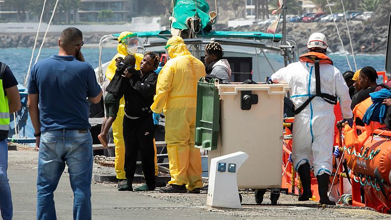 14 horas - La ruta canaria de la migración: un viaje de 48 horas muy peligroso pero menos controlado