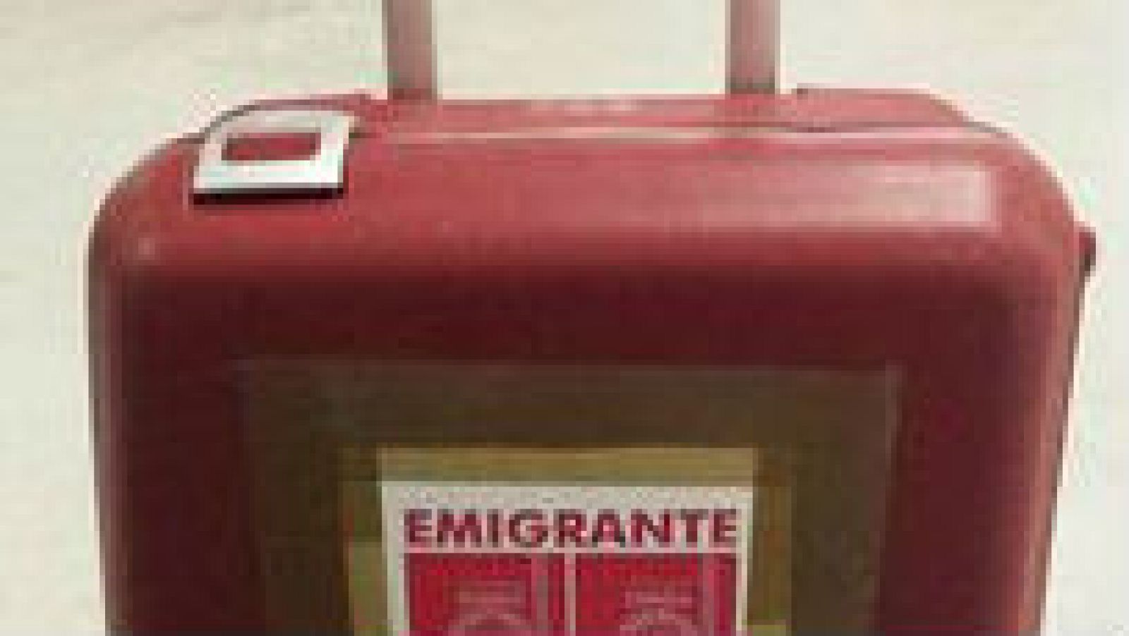 Más cerca - Marea granate: somos emigrantes, no turistas - Escuchar ahora