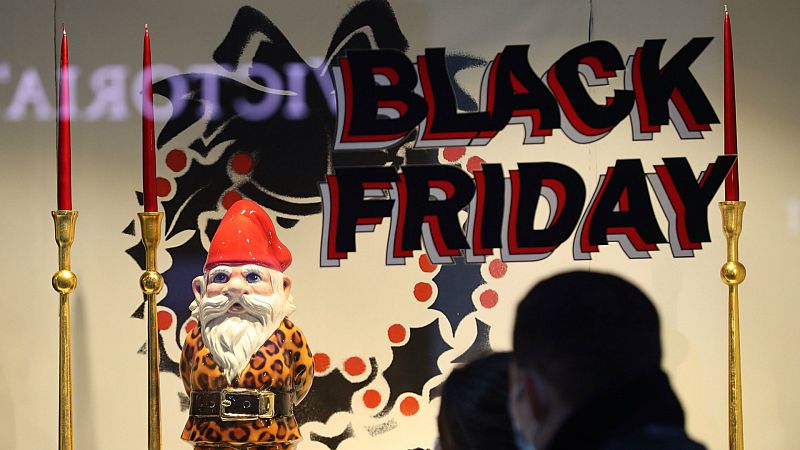 Las mañanas de RNE con Íñigo Alfonso - El salto a la red del pequeño comercio para aprovechar campañas como el Black Friday - Escuchar ahora