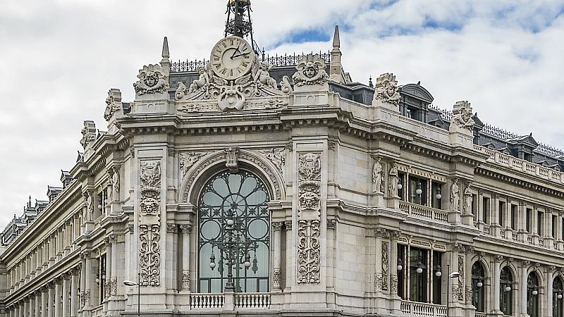 Mas cerca. Renovación de la BANCA - Escuchar ahora