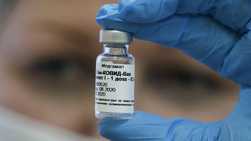 14 horas - Rusia empezará a vacunar a toda la población la semana que viene - Escuchar ahora