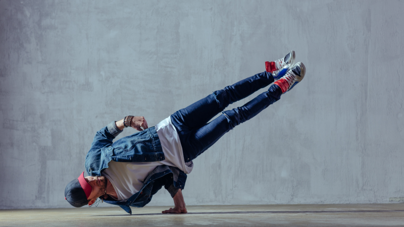 El Vestuario en Radio 5 - Entrevista con Luis Vañó, presidente de la Federación de baile deportivo - Escuchar ahora