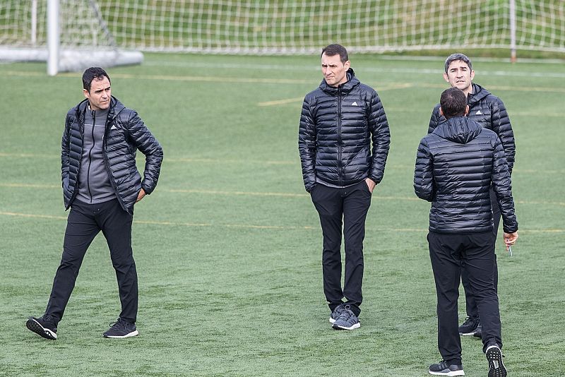 Clos Gómez: "Las suposiciones no valen en el VAR" - Escuchar ahora