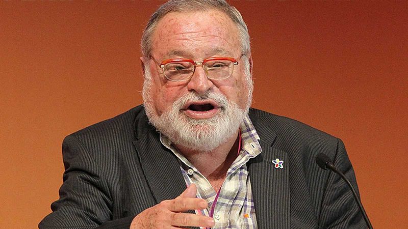 Las mañanas de RNE con Íñigo Alfonso - Savater: "A todos nos conviene defender a Felipe VI" - Escuchar ahora