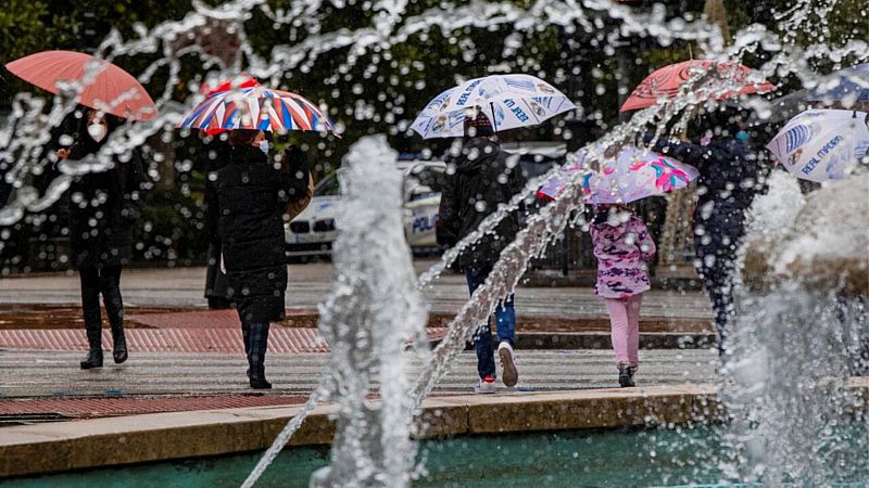 20 horas informativos Fin de semana - En Asturias medidas de seguridad frente a la covid que desaniman la apertura hostelera - Escuchar ahora