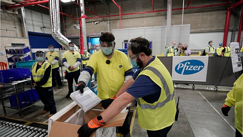 20 horas informativos Fin de semana - Comienza la vacunación en EEUU el mismo día que Biden es proclamado ganador - Escuchar ahora