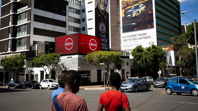 14 horas - Una cuarta parte del mundo no accederá a la vacuna hasta 2022 - Escuchar ahora