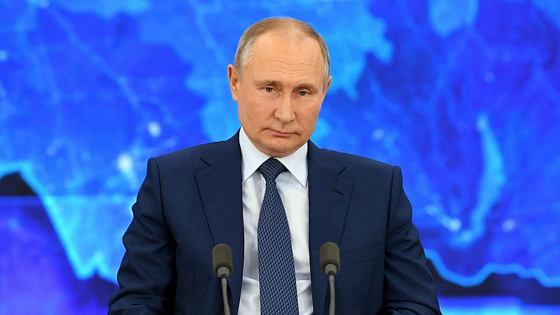 14 horas - Putin admite que vigilaban a Navalny, pero niega haberlo envenenado: "Si hubiéramos querido hacerlo, habríamos terminado el trabajo"
