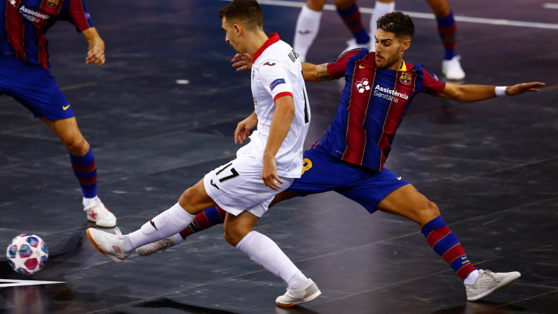 El Vestuario en Radio 5 - Adolfo y Juanito en la previa del Betis-Barça'- Escuchar ahora