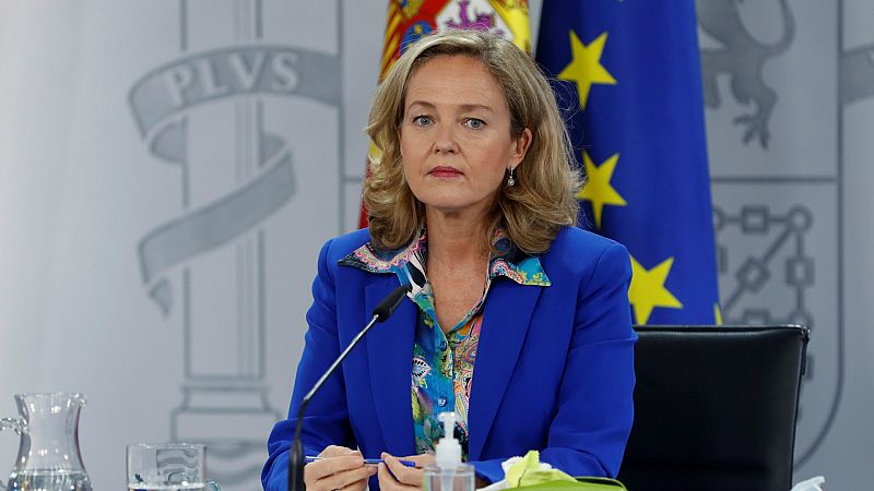 14 horas - El Gobierno congela el SMI a la espera de un acuerdo entre patronal y sindicatos - Escuchar ahora