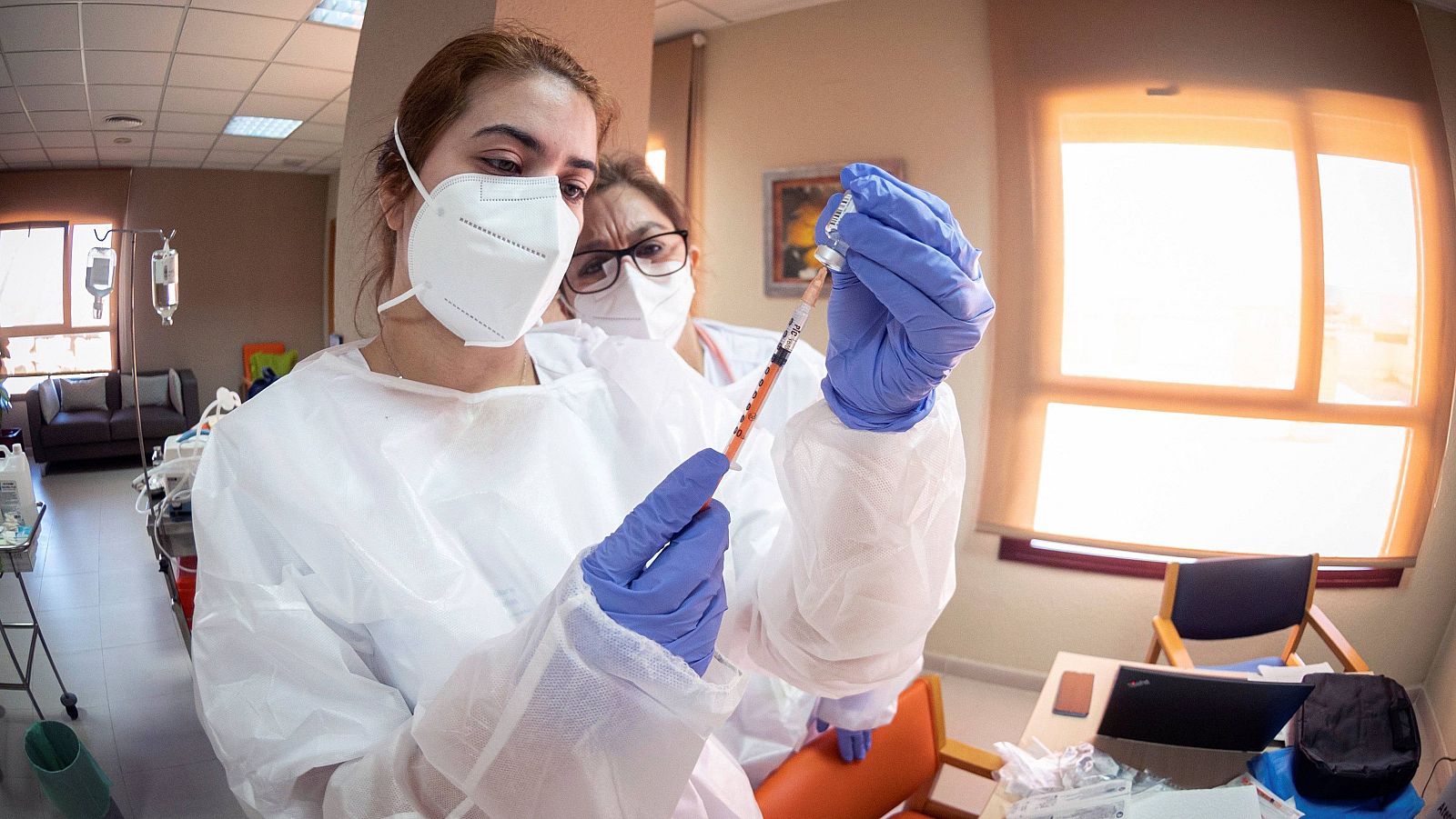 14 horas - La Comisión Europea pide calma ante los retrasos en las vacunaciones - Escuchar ahora