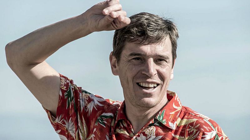 Por tres razones - ¿Cómo se reinventa el cantante de Danza Invisible? - 05/01/21