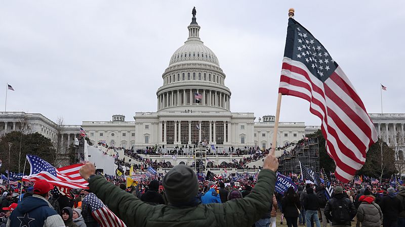 24 horas - García: "La actuación de la policía es sorprendente" - Escuchar ahora