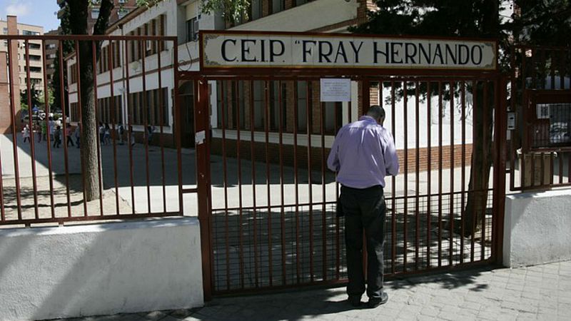 Las mañanas de RNE con Íñigo Alfonso - Volver a clase en plena ola de frío y con las medidas antipandemia - Escuchar ahora