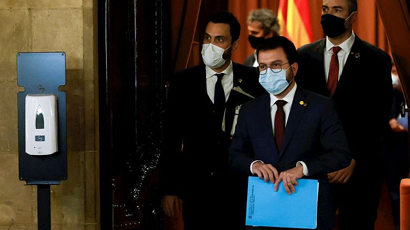 Boletines RNE - La Lliga Democrática presenta el primer recurso por el aplazamiento de las elecciones catalanas - Escuchar ahora