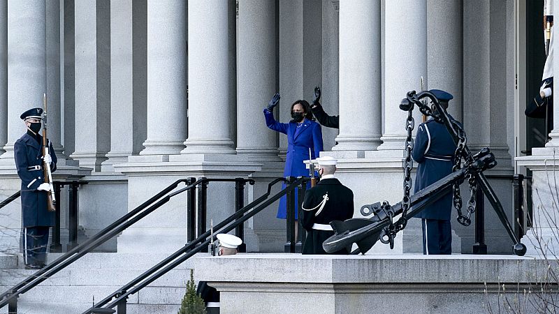 Las mañanas de RNE con Íñigo Alfonso - Kamala Harris, la primera vicepresidenta de EE.UU.,con un papel muy importante - Escuchar ahora