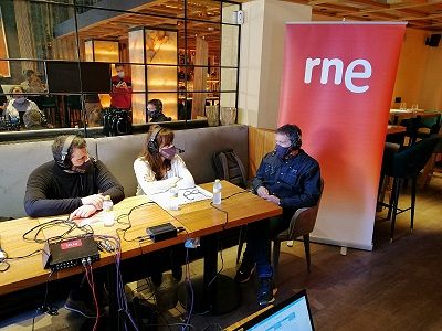 Entrevista con Antonio Banderas desde el Teatro del Soho de M�laga | Escuchar