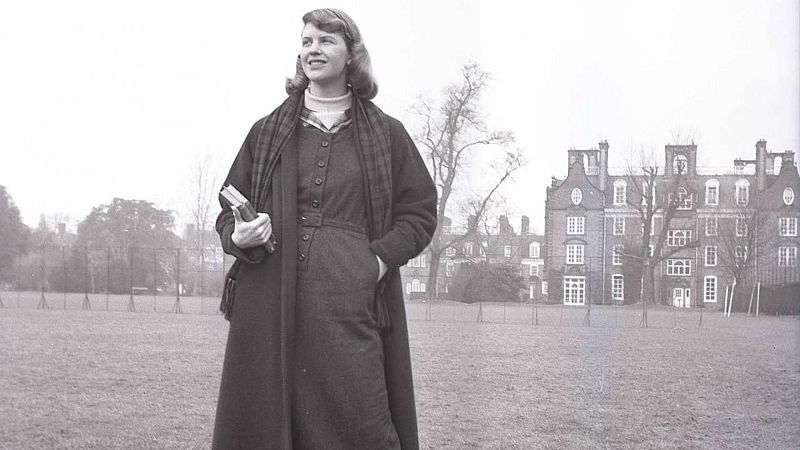 Alguien debería prohibir los domingos por la tarde - Una tarde con Sylvia Plath - 24/01/21 - escuchar ahora