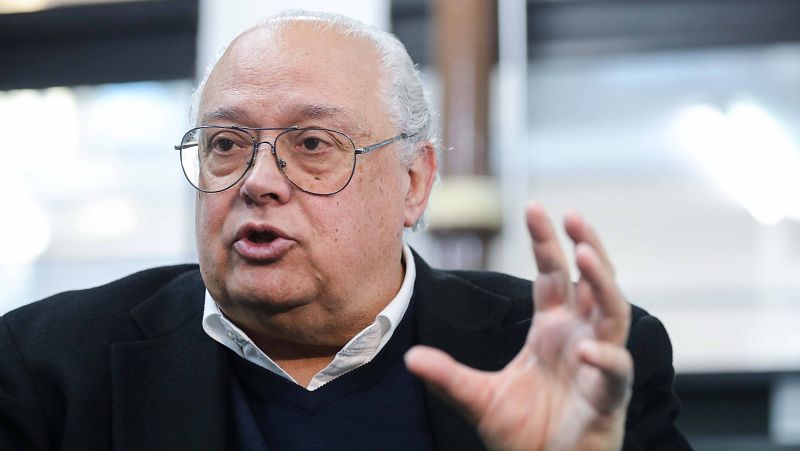 Las mañanas de RNE con Íñigo Alfonso - Santiago Mas-Coma: "Un confinamiento de tres o cuatro semanas rebajaría la situación" - Escuchar ahora