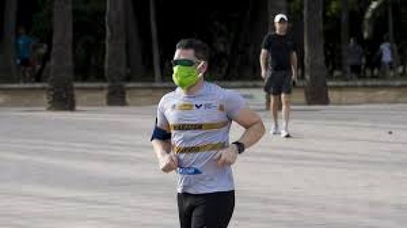 Mascarillas al hacer deporte y en la playa - 01/02/21 -Escuchar ahora