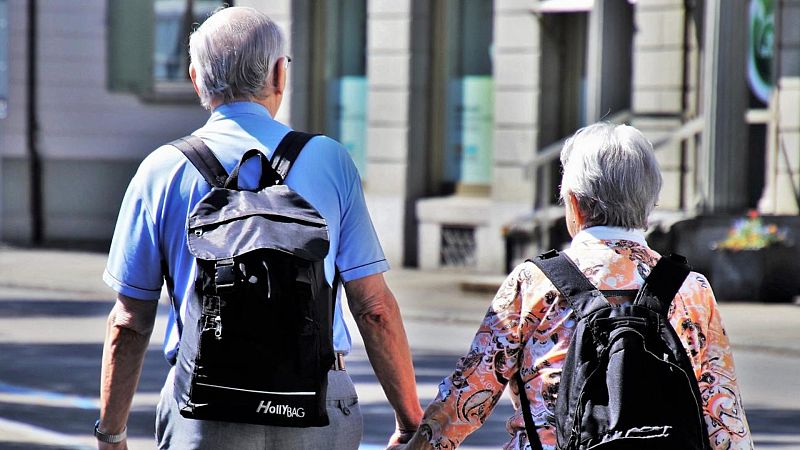 Las mañanas de RNE con Íñigo Alfonso - Los jubilados extranjeros en España no tienen acceso a la vacunación COVID - Escuchar ahora