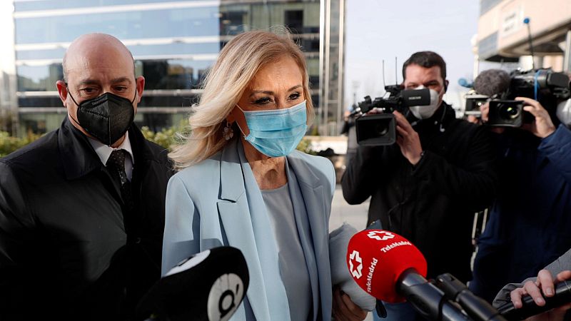 14 horas - La Fiscalía mantiene que Cifuentes "nunca se manchó la manos" pero usó a su gabinete para presionar a la Universidad - Escuchar ahora