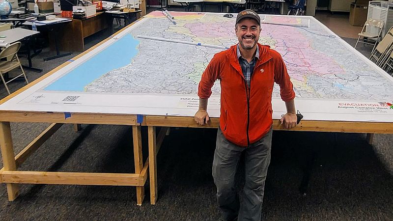 Punto de enlace - El español Joaquín Ramírez, reconocido en EE. UU. por su lucha en predicción de incendios - 08/02/21