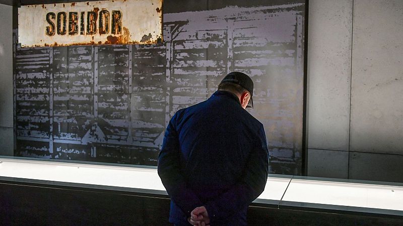 14 horas - La justicia polaca condena a disculparse a dos historiadores que escribieron un libro sobre la colaboración de los polacos con los nazis