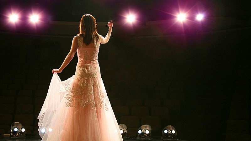 Por tres razones - ¿Afectan las emociones a nuestra voz? - 09/02/21 - escuchar ahora