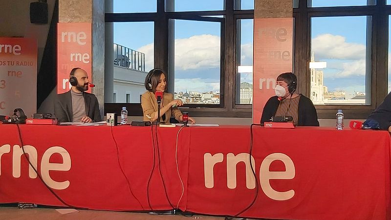 Tarde lo que tarde - 'Las Maravillas' de Elena Medel - Escuchar ahora