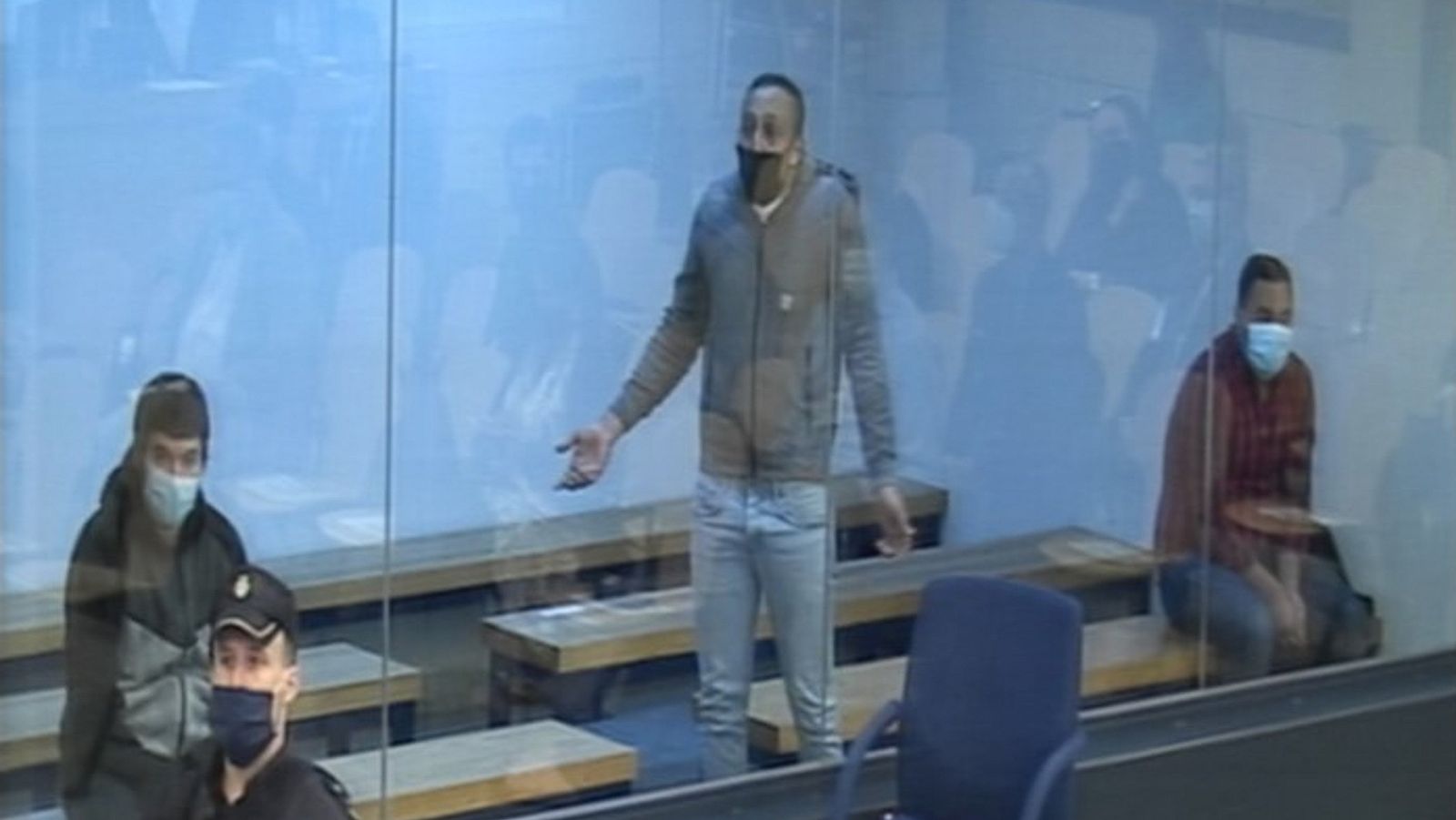 Els tres acusats del judici dels atemptats de Barcelona i Cambrils neguen la seva implicació