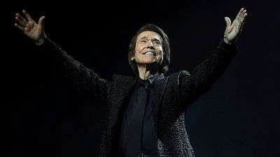 Cr�nica de Andaluc�a - Raphael, Hijo Predilecto de Andaluc�a - Escuchar ahora