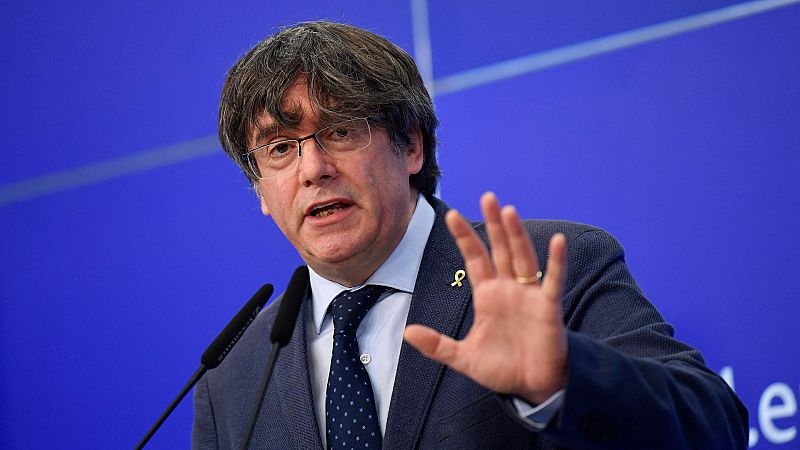 Boletines RNE - Puigdemont anuncia que acudirá a la justicia europea si se levanta su inmunidad