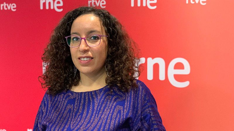 No es un día cualquiera - Najat El Hachmi - El lunes nos querrán - Mano a mano - 28/02/2021 - Escuchar ahora